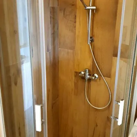 Redlowo アパート